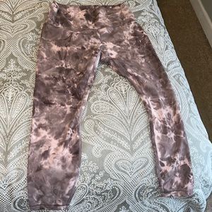 LIKE NEW Lululemon Align High-Rise Leggings 25”